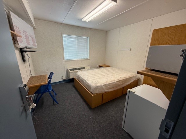 2 Units - Modular Trailer Mounted Buildings with 30 Jack & Jill Rooms and 4 Private Ensuite Rooms
